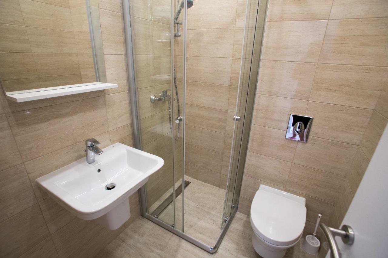 Villa San Apartments Tivat Ngoại thất bức ảnh
